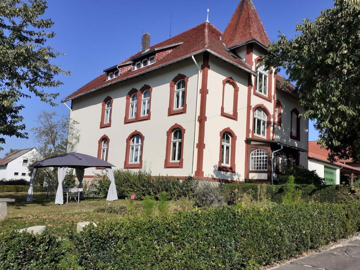 Cosy Flat On A Family Friendly Holiday Farm In Northern Hesse Trendelburg Exterior foto