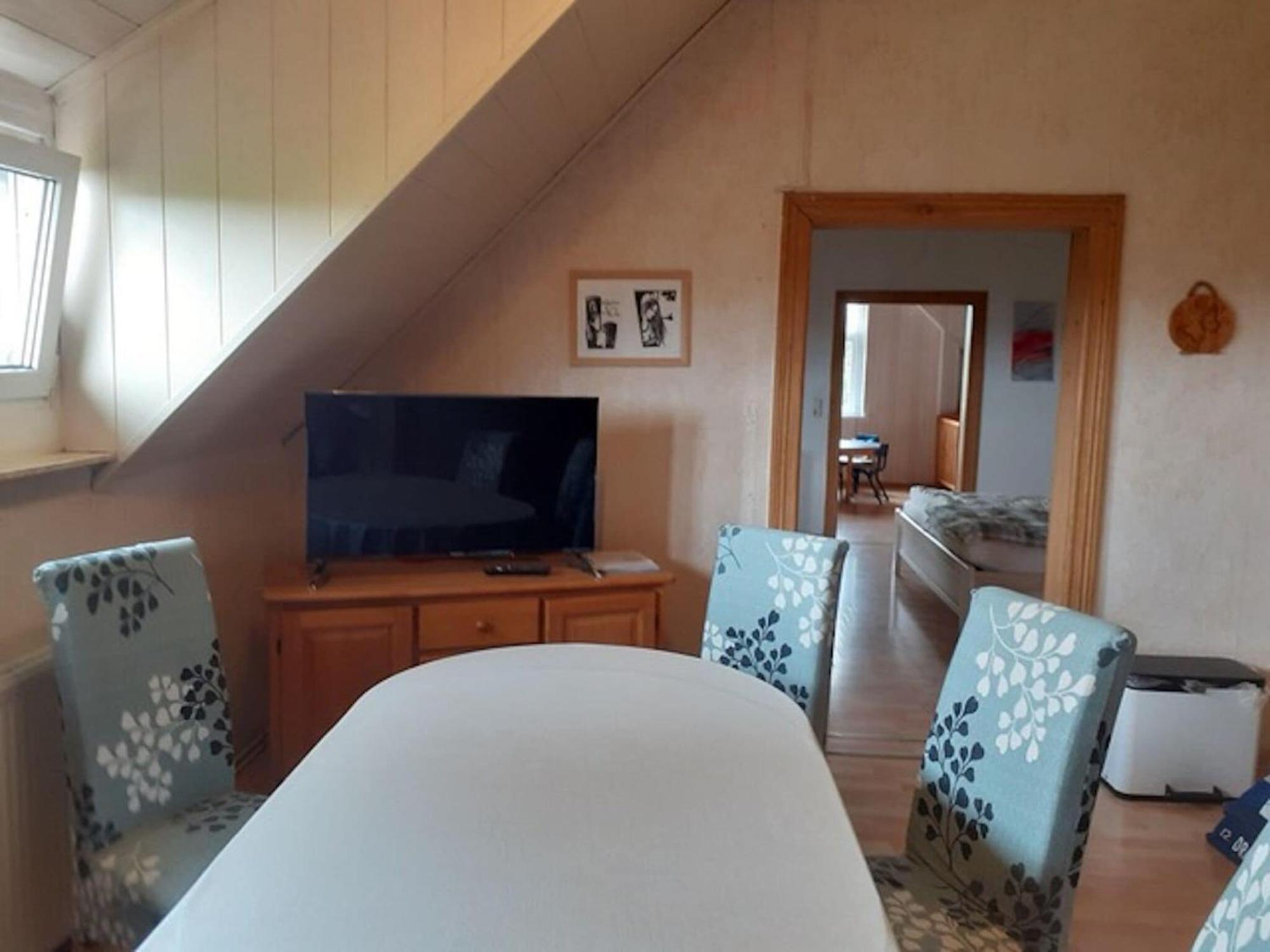 Cosy Flat On A Family Friendly Holiday Farm In Northern Hesse Trendelburg Exterior foto